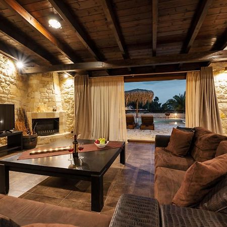 Palmrise Luxury Villas By Travel Pro Services - Nea Skioni Halkidiki Esterno foto
